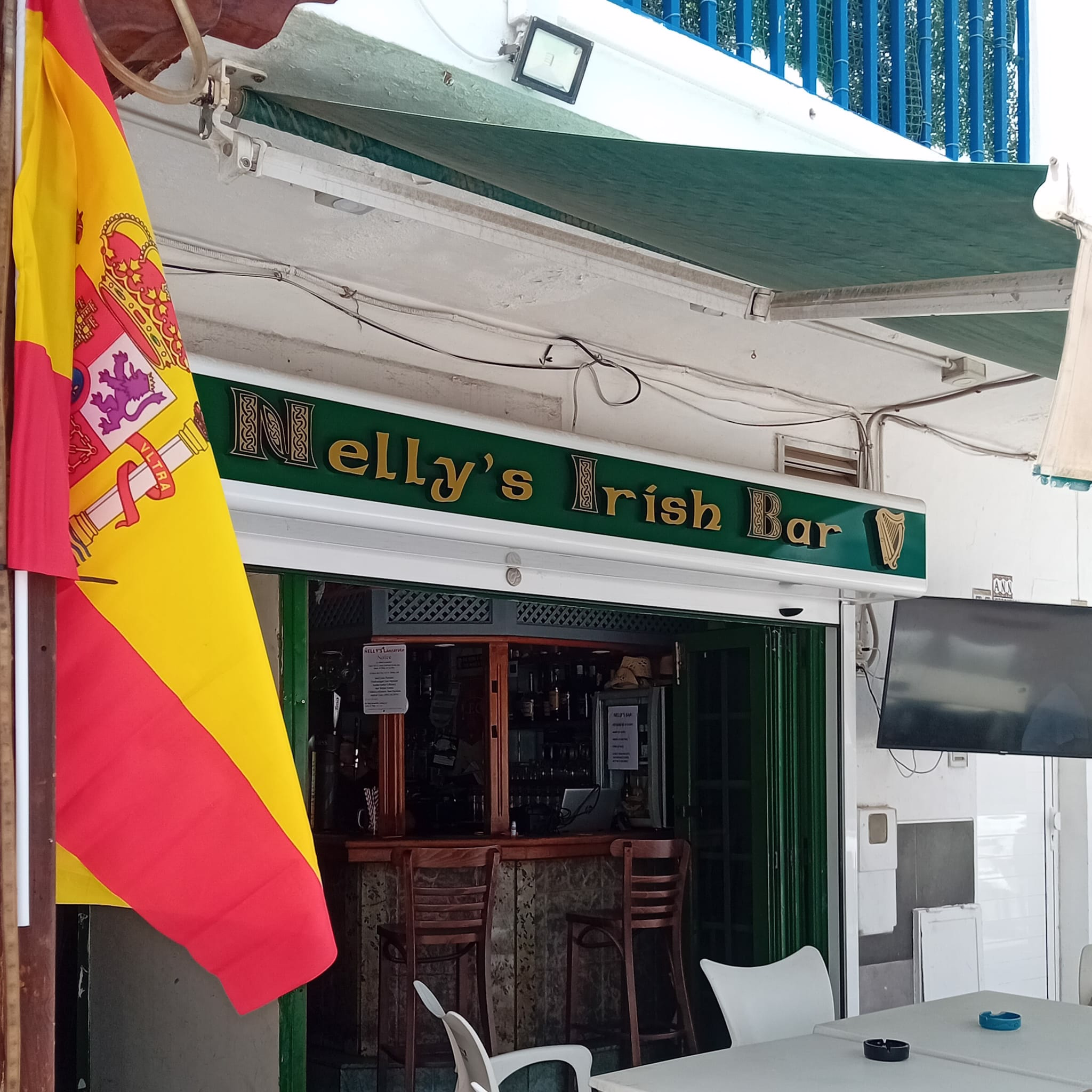 Nelly's Bar